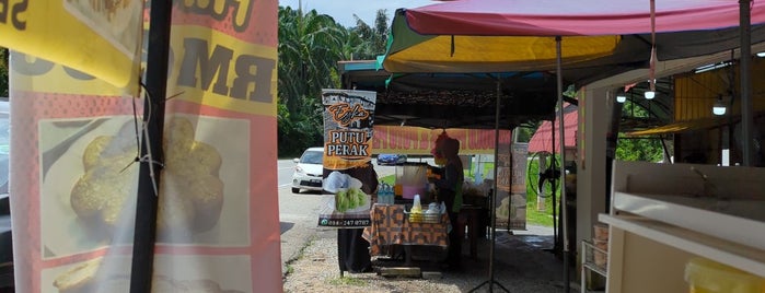 Kampung Enggor is one of Kuala Kangsar.