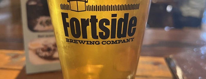Fortside Brewing Company is one of Locais salvos de Laura.