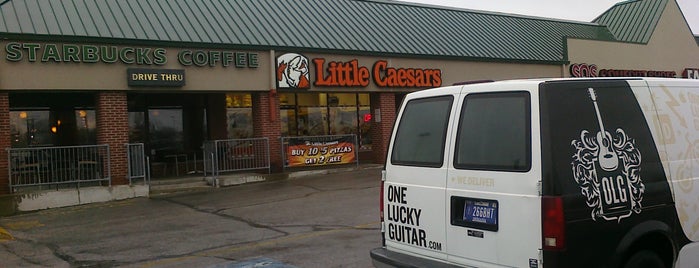 Little Caesars Pizza is one of Fort Wayne Food.