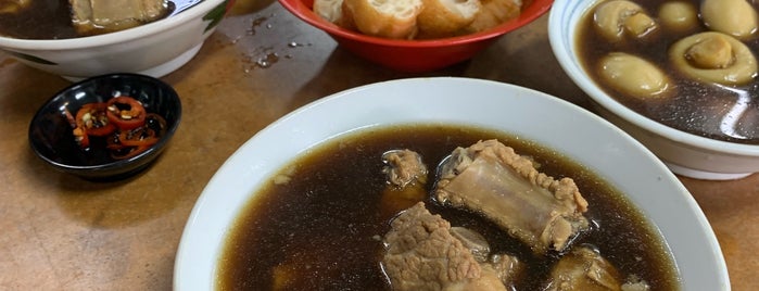 Restoran Hwa Mei 华美肉骨茶 is one of BC's JB List.