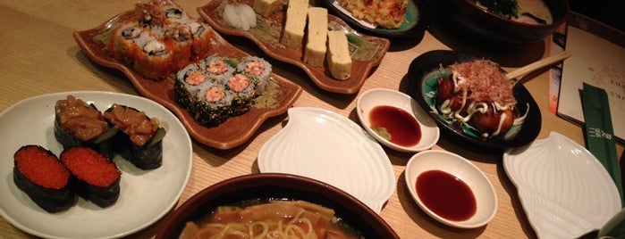Sushi Tei is one of Lugares favoritos de Ian.