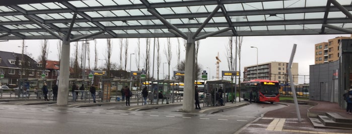 Busstation Alphen aan den Rijn is one of Check in lijstje.
