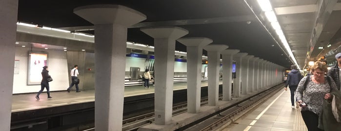 Beurs Metro Station is one of woon-werk.