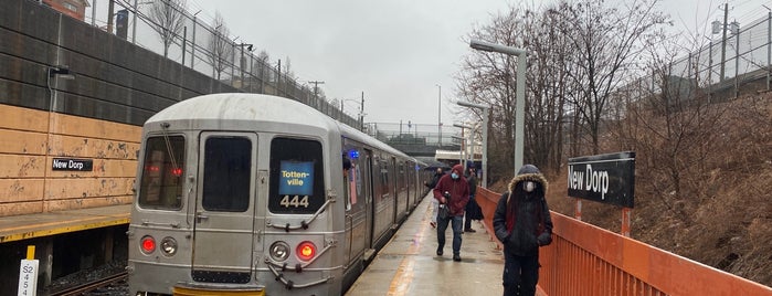 MTA SIR - New Dorp is one of MTA Staten Island Railway.