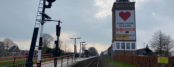 Station Wehl is one of Winterswijk - Arnhem.