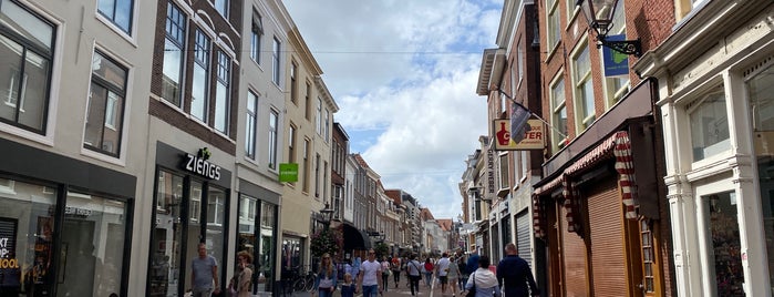 Haarlemmerstraat is one of Amsterdam.