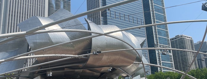 Jay Pritzker Pavilion is one of Easy Chicago.