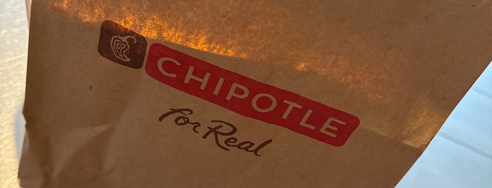 Chipotle Mexican Grill is one of Gluten Free DC.
