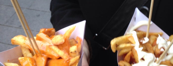 Amsterdam Chips is one of Lieux qui ont plu à Vlad.