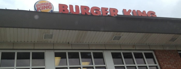 Burger King is one of Tempat yang Disukai tolu.
