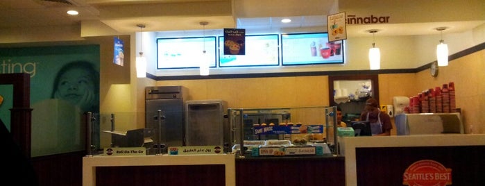 Cinnabon is one of สถานที่ที่ Saad ถูกใจ.