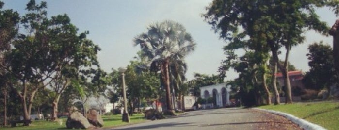 Manila Memorial Park is one of Lieux qui ont plu à Shank.
