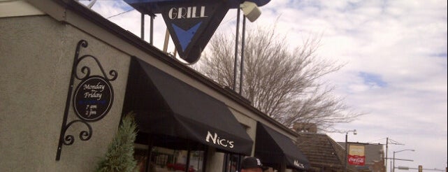 Nic's Grill is one of DINERS DRIVE-IN & DIVES 3.