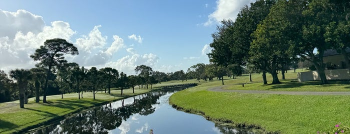 Mariner Sands Country Club is one of Golf communities.