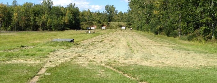 Tonawanda Sportsman's Club is one of สถานที่ที่ Zachary ถูกใจ.