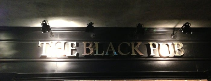 The Black Pub is one of Cancún.