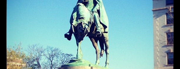 Francis Asbury Monument is one of Lugares guardados de Kimmie.