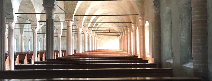 Biblioteca Malatestiana is one of Lugares guardados de alessandro.