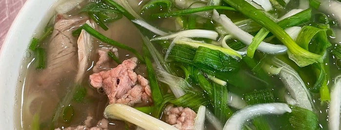 Phở Phú Gia is one of Saigon's Food and Beverage 1.
