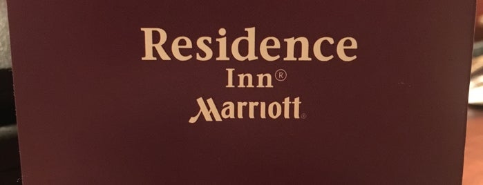 Residence Inn by Marriott San Diego Rancho Bernardo/Carmel Mountain Ranch is one of Posti che sono piaciuti a Donovan.