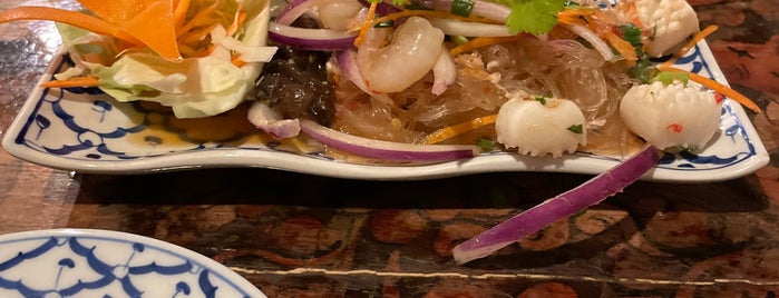 マイペンライ is one of Exotic food.