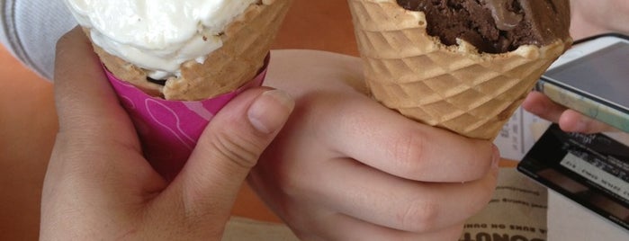 Baskin-Robbins is one of Fatmaさんのお気に入りスポット.