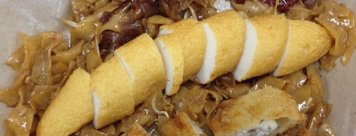 Shuang Shun Chicken Rice is one of Posti che sono piaciuti a Sameer.
