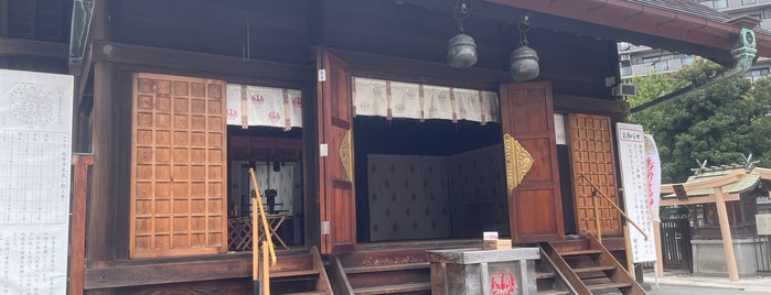 鶴見神社 is one of 参拝神社.