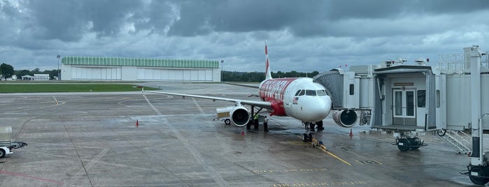 브루나이 국제공항 (BWN) is one of Aeropuertos.