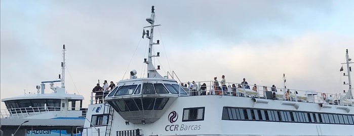 Catamarã Urca III is one of CCR Barcas.