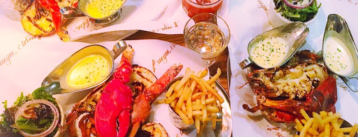 Burger & Lobster is one of The Best Bets for Group Dining in NYC.