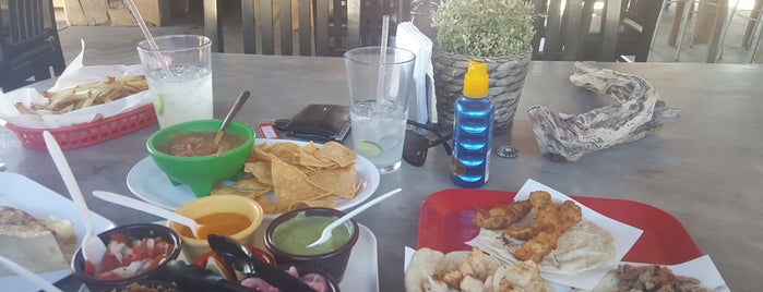 Boyitacos Bar & grill is one of Tempat yang Disukai #RunningExperience.