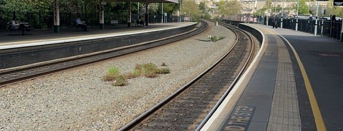 Bath Spa Railway Station (BTH) is one of National Rail Stations.