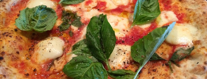 Goodfellas Wood Oven Pizza is one of Meghanさんのお気に入りスポット.
