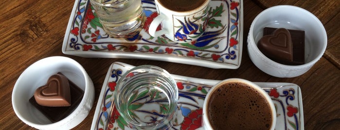 Dragos pasta & cafe is one of Evrim'in Beğendiği Mekanlar.
