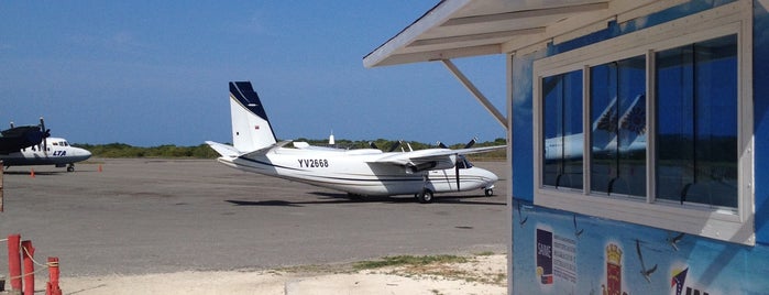 Aéroport Los Roques (LRV) is one of Fly Away!.