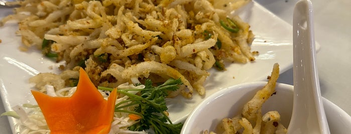 Floata Seafood Restaurant 富大海鮮酒家 is one of 2014 Van Eat Spots.