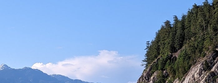 Porteau Cove Provincial Park is one of Posti che sono piaciuti a Katya.