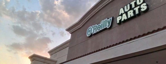 O'Reilly Auto Parts is one of Trevorさんのお気に入りスポット.