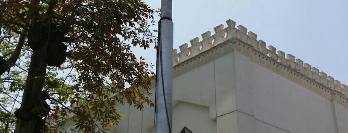 Masjed Al-Kholafaa' Al-Rashedeen is one of Mosque.