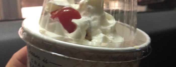 Oberweis Ice Cream and Dairy Store is one of Been To.