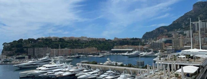 Yacht Club de Monaco is one of France 🇫🇷.