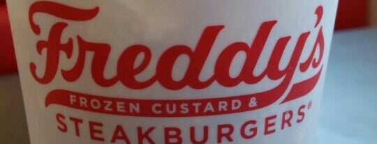 Freddy's Frozen Custard & Steakburgers is one of Orte, die Joshua gefallen.