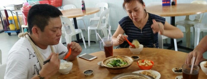 Bak Kut Teh Food Master is one of Penang 肉骨茶.