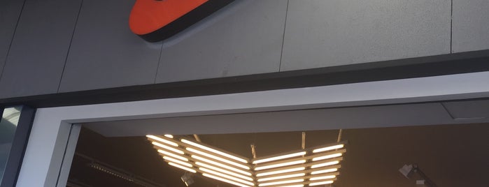 Nike is one of Outlet Premium São Paulo.