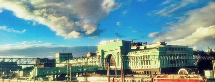 Novosibirsk Railway Station is one of Ooit.