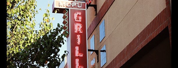 The Mupu Grill is one of Lieux qui ont plu à Kevin.