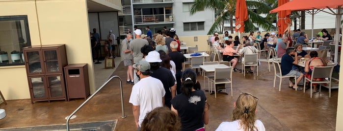 Hyatt Place Pool Deck is one of Locais curtidos por Edwin.