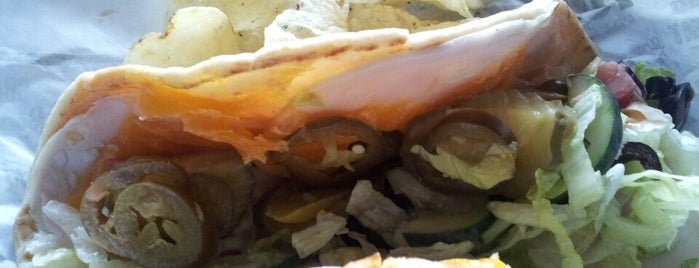 Quiznos is one of Judahさんのお気に入りスポット.