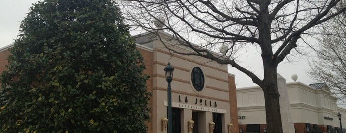La Jolla Restaurant & Bar is one of Sweet home Alabama.